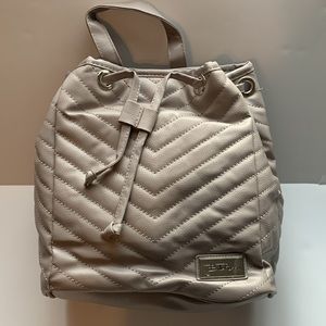 Belle Russo Drawstring Backpack in Gray